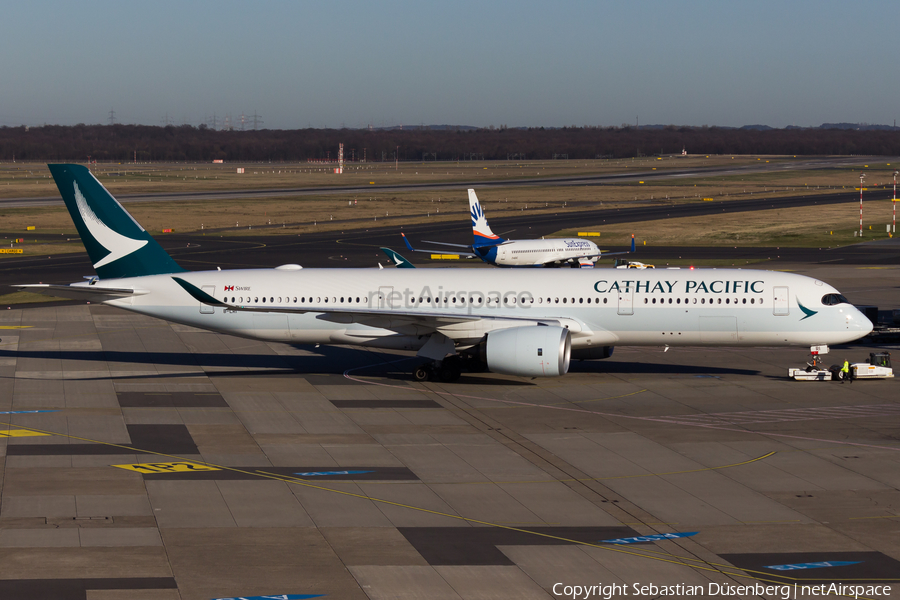 Cathay Pacific Airbus A350-941 (B-LRI) | Photo 137193