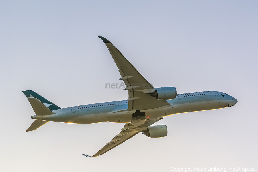 Cathay Pacific Airbus A350-941 (B-LRI) | Photo 594396