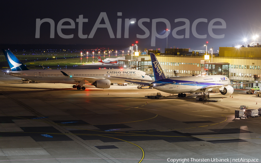 Cathay Pacific Airbus A350-941 (B-LRS) | Photo 198122