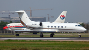 Metrojet Gulfstream G-IV-X (G450) (B-LWW) at  Beijing - Capital, China