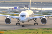 Cathay Pacific Airbus A350-1041 (B-LXH) at  Osaka - Kansai International, Japan