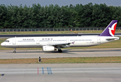 Air Macau Airbus A321-231 (B-MAF) at  Beijing - Capital, China