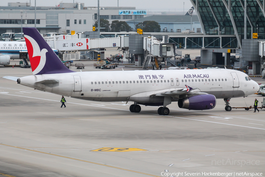 Air Macau Airbus A320-232 (B-MBC) | Photo 194232