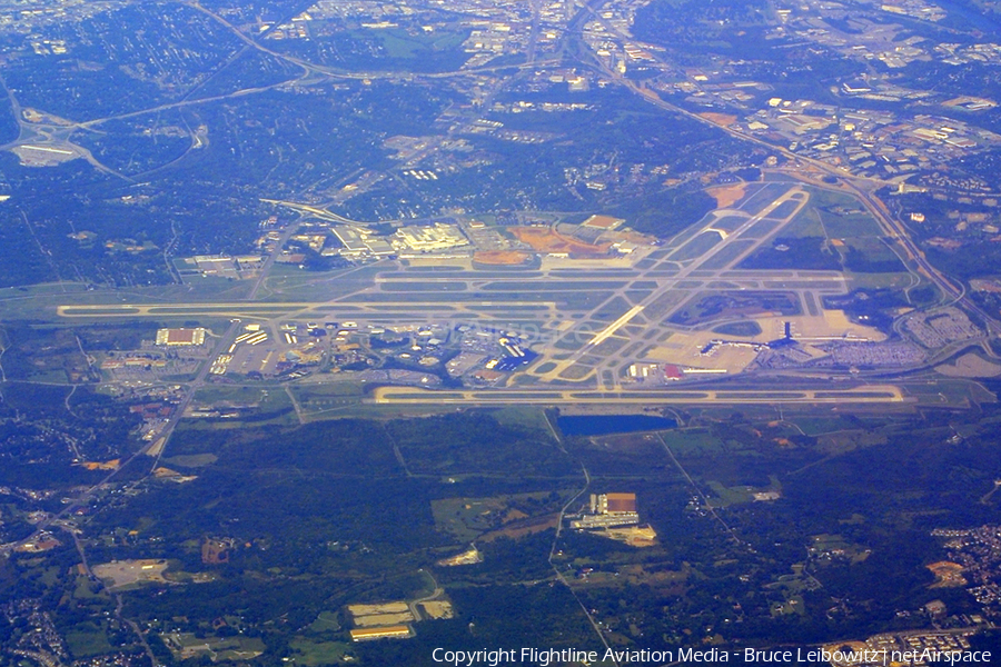 Aviation photo 169595