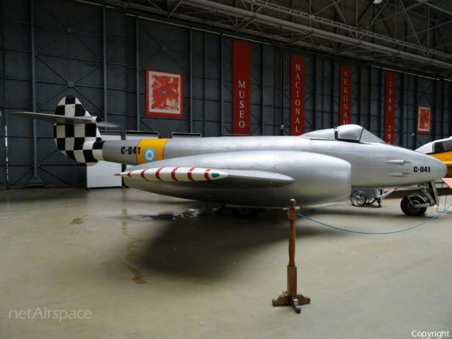 Argentine Air Force (Fuerza Aérea Argentina) Gloster Meteor F.4 (C-041) | Photo 451698
