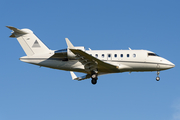 Skyservice Business Aviation Bombardier CL-600-2B16 Challenger 650 (C-FAMB) at  Teterboro, United States