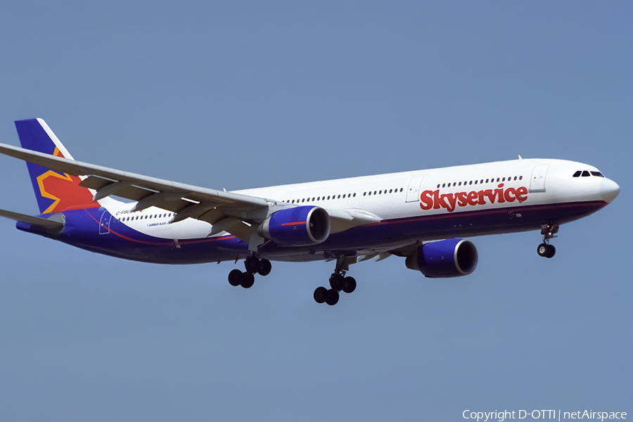 Skyservice Airlines Airbus A330-322 (C-FBUS) | Photo 425967