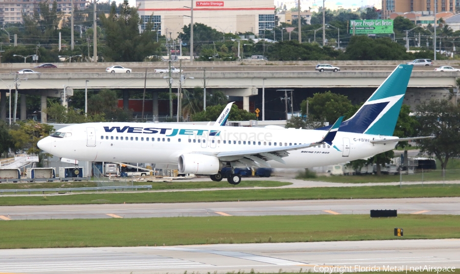 WestJet Boeing 737-8CT (C-FBWI) | Photo 557798