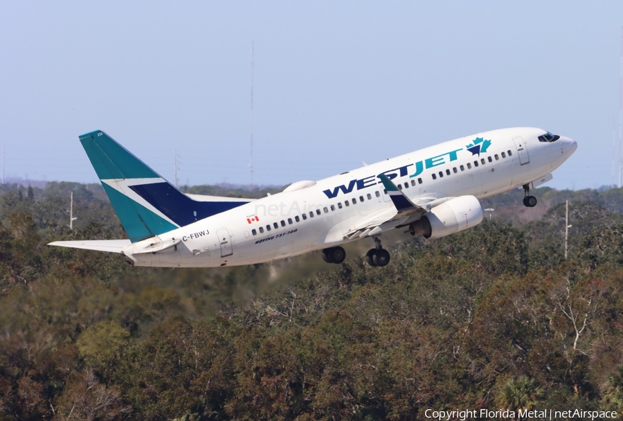 WestJet Boeing 737-7CT (C-FBWJ) | Photo 660009
