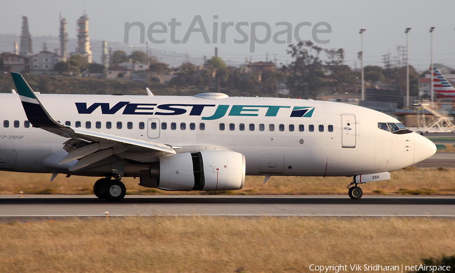 WestJet Boeing 737-7CT (C-FBWS) | Photo 156658