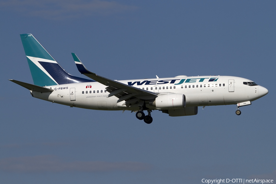 WestJet Boeing 737-7CT (C-FBWS) | Photo 445314