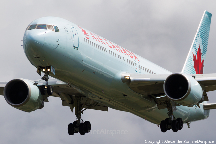 Air Canada Boeing 767-375(ER) (C-FCAF) | Photo 88579