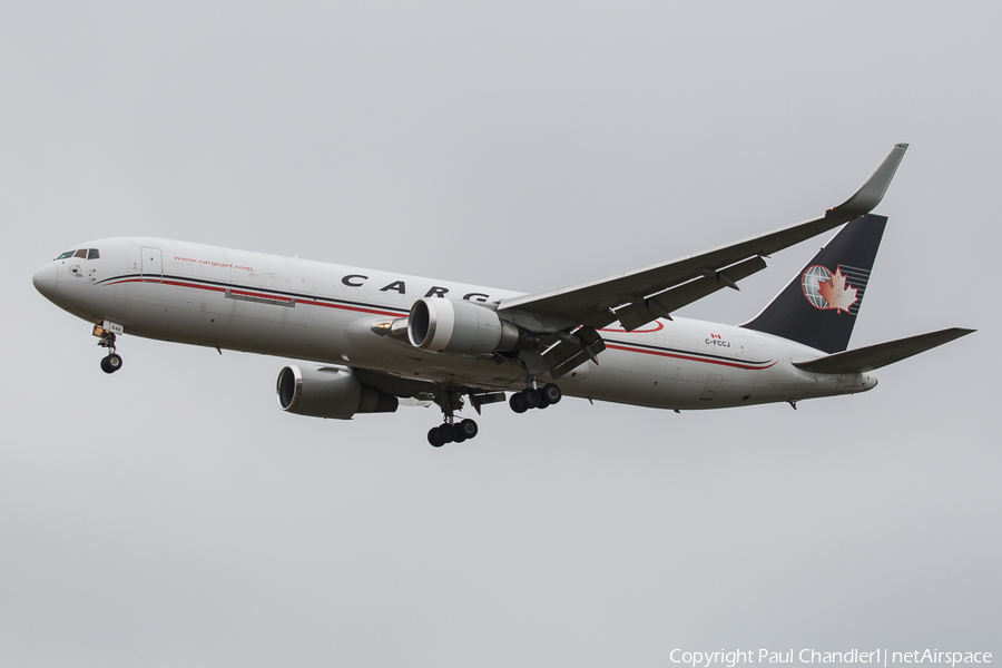 Cargojet Airways Boeing 767-323(ER)(BDSF) (C-FCCJ) | Photo 403666