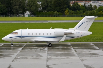 Skyservice Business Aviation Bombardier CL-600-2B16 Challenger 604 (C-FCDE) at  Innsbruck - Kranebitten, Austria