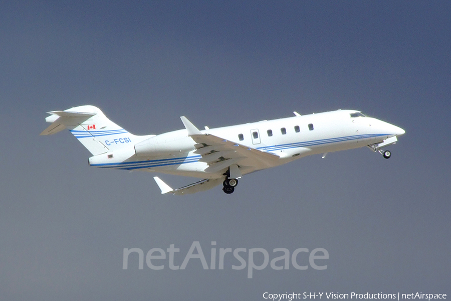 (Private) Bombardier BD-100-1A10 Challenger 300 (C-FCSI) | Photo 8262