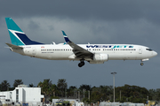 WestJet Boeing 737-8CT (C-FCSX) at  Ft. Lauderdale - International, United States