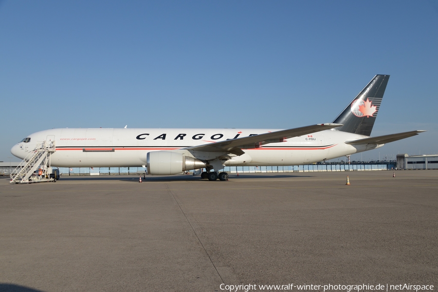 Cargojet Airways Boeing 767-39H(ER)(BDSF) (C-FDIJ) | Photo 360115