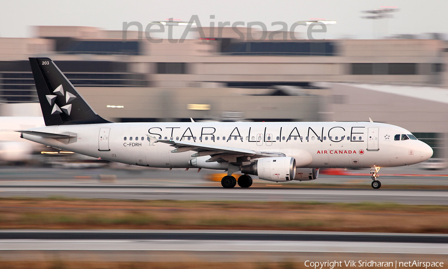 Air Canada Airbus A320-211 (C-FDRH) | Photo 114816