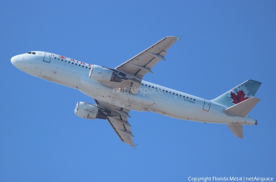 Air Canada Airbus A320-211 (C-FDSN) | Photo 336709