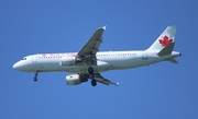 Air Canada Airbus A320-211 (C-FDSN) at  San Francisco - International, United States