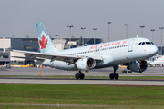 Air Canada Airbus A320-211 (C-FDSU) at  Montreal - Pierre Elliott Trudeau International (Dorval), Canada