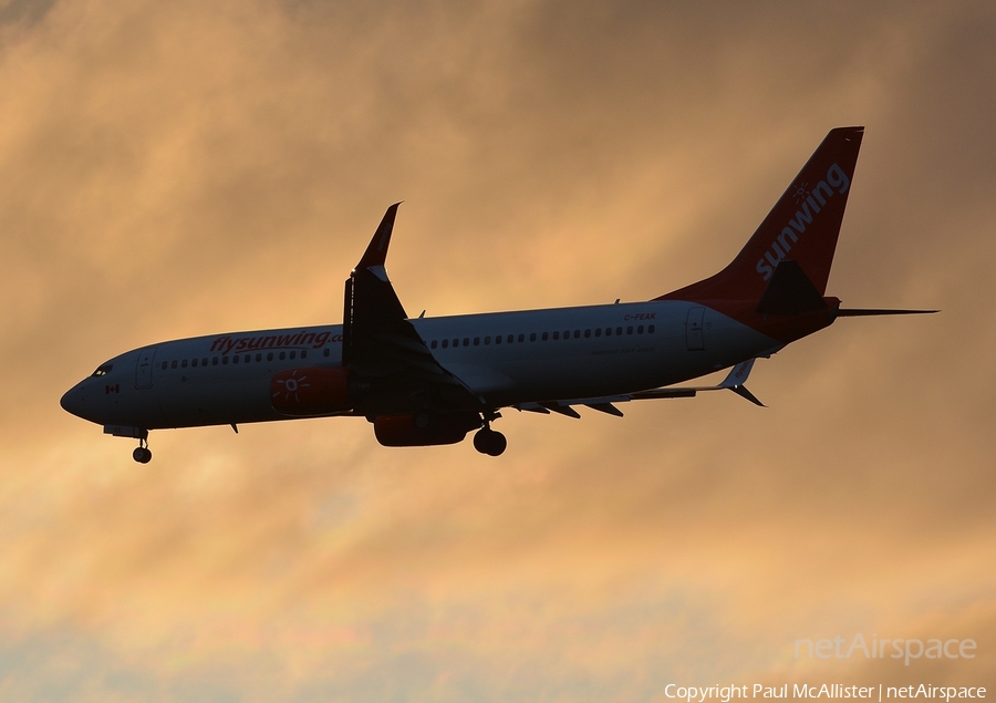 Sunwing Airlines Boeing 737-86Q (C-FEAK) | Photo 77342