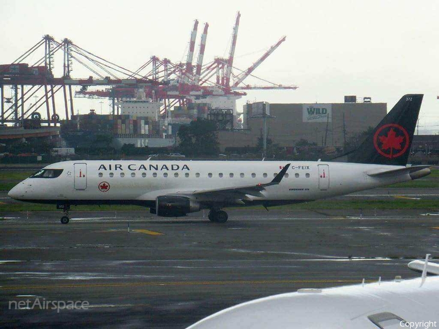 Air Canada Embraer ERJ-175SU (ERJ-170-200SU) (C-FEIX) | Photo 257791