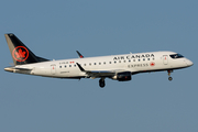 Air Canada Express (Sky Regional) Embraer ERJ-175SU (ERJ-170-200SU) (C-FEJD) at  Washington - Ronald Reagan National, United States