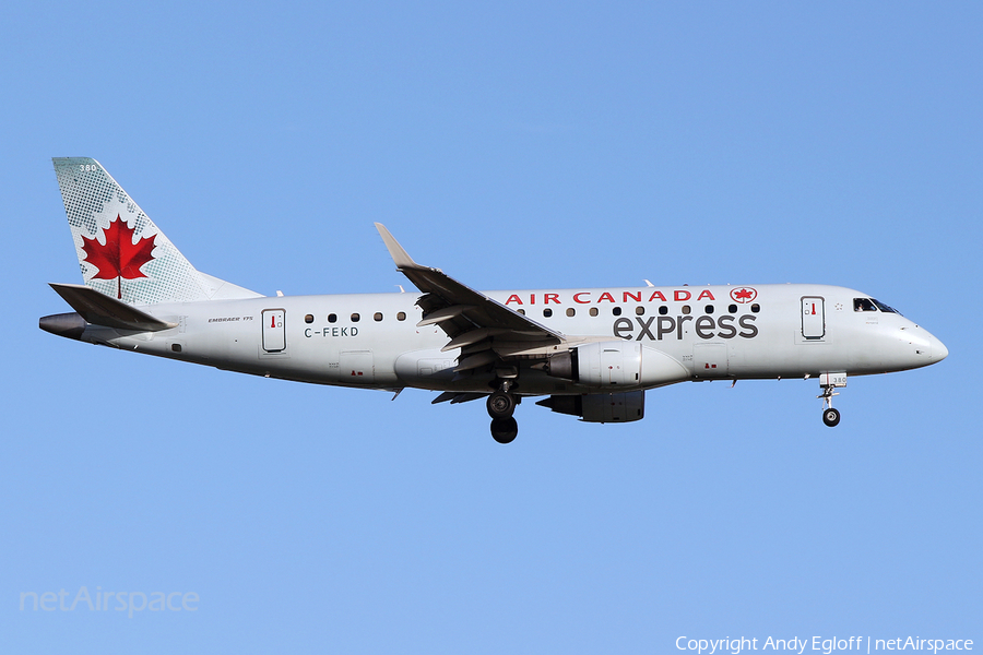 Air Canada Express (Sky Regional) Embraer ERJ-175SU (ERJ-170-200SU) (C-FEKD) | Photo 198270