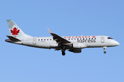 Air Canada Express (Sky Regional) Embraer ERJ-175SU (ERJ-170-200SU) (C-FEKD) at  Dallas/Ft. Worth - International, United States