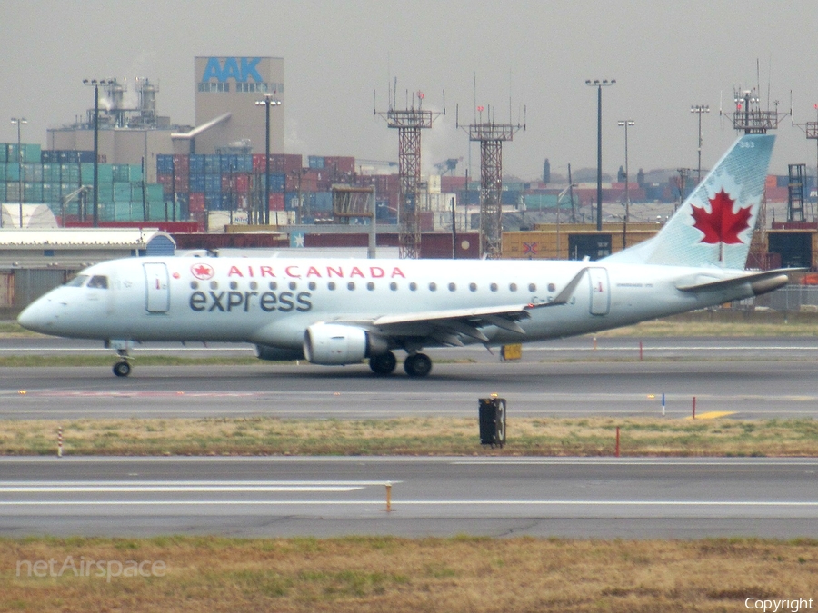 Air Canada Express (Sky Regional) Embraer ERJ-175SU (ERJ-170-200SU) (C-FEKJ) | Photo 240119