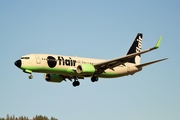 Flair Airlines Boeing 737-86N (C-FFLA) at  Kelowna - International, Canada