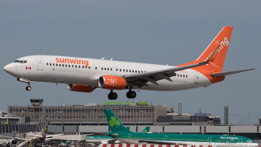 Sunwing Airlines Boeing 737-81D (C-FFPH) | Photo 428159