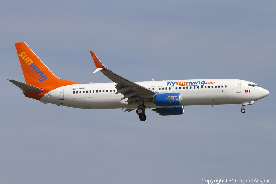 Sunwing Airlines Boeing 737-81D (C-FFPH) | Photo 441304