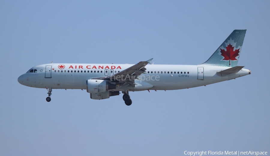 Air Canada Airbus A320-211 (C-FFWJ) | Photo 336712