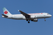 Air Canada Airbus A320-211 (C-FFWJ) at  Toronto - Pearson International, Canada