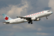 Air Canada Airbus A320-211 (C-FFWM) at  Ft. Lauderdale - International, United States