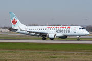 Air Canada Express (Sky Regional) Embraer ERJ-175SU (ERJ-170-200SU) (C-FFYG) at  Montreal - Pierre Elliott Trudeau International (Dorval), Canada