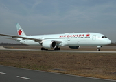 Air Canada Boeing 787-9 Dreamliner (C-FGDT) at  Frankfurt am Main, Germany