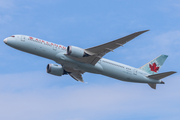 Air Canada Boeing 787-9 Dreamliner (C-FGDT) at  Frankfurt am Main, Germany