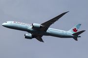 Air Canada Boeing 787-9 Dreamliner (C-FGDZ) at  Frankfurt am Main, Germany