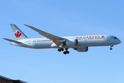 Air Canada Boeing 787-9 Dreamliner (C-FGEI) at  Toronto - Pearson International, Canada