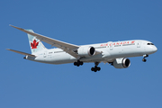 Air Canada Boeing 787-9 Dreamliner (C-FGEO) at  Phoenix - Sky Harbor, United States