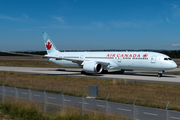 Air Canada Boeing 787-9 Dreamliner (C-FGFZ) at  Frankfurt am Main, Germany