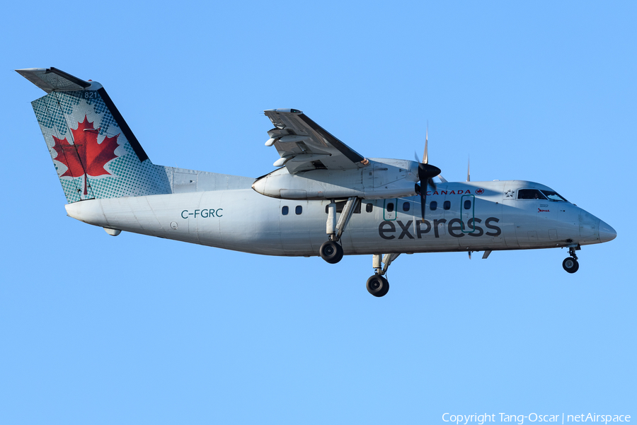 Air Canada Jazz de Havilland Canada DHC-8-102 (C-FGRC) | Photo 468054