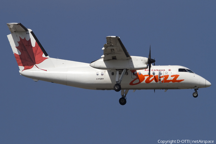 Air Canada Jazz de Havilland Canada DHC-8-102 (C-FGRY) | Photo 453672
