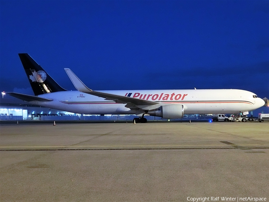 Cargojet Airways Boeing 767-39H(ER)(BCF) (C-FGSJ) | Photo 309604