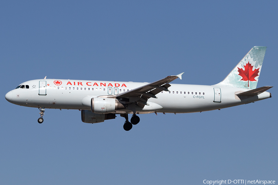 Air Canada Airbus A320-211 (C-FGYL) | Photo 144962
