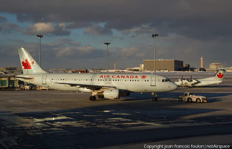 Air Canada Airbus A320-211 (C-FGYL) | Photo 269025