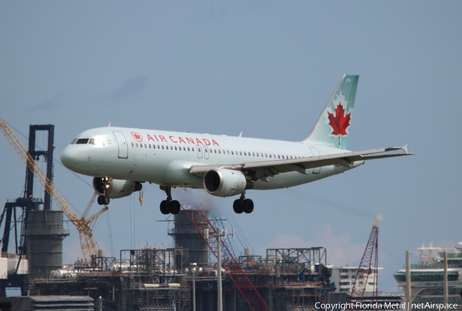 Air Canada Airbus A320-211 (C-FGYS) | Photo 309317